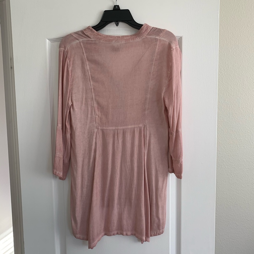 Blush Blouse - Picture 6 of 6